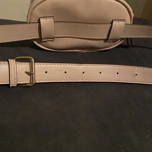 George Walmart - Picture 4 of 4